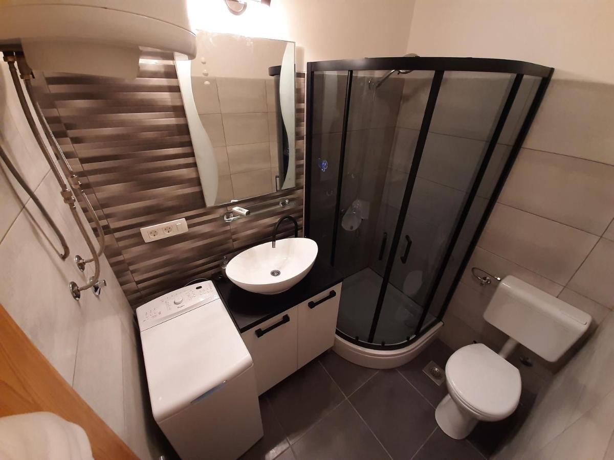 Apartments Jakov Mirca  Экстерьер фото